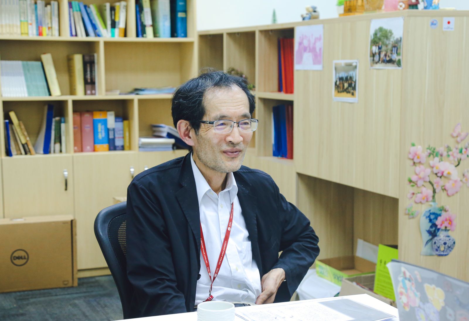 Real Voice ：桃木 至朗 先生（学部運営・実施（文系分野）） - VNU